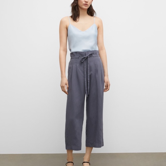 Anreannah Wide Leg Pants - New With Tags - NEVER WORN - Navy